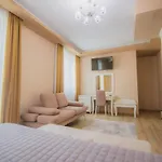 Christi's Borova Hotel