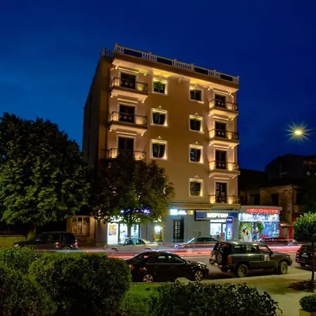 Christi's Borova 4*