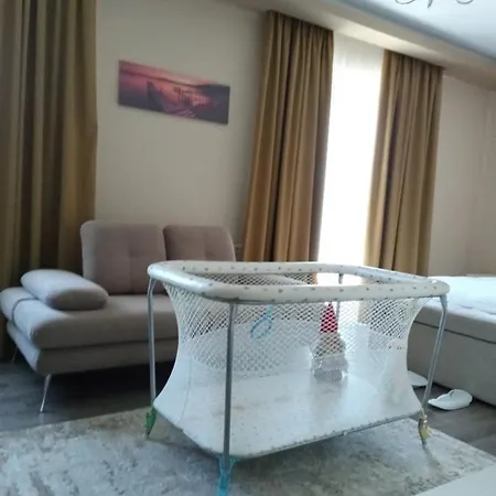 Christi's Borova Hotel 4*