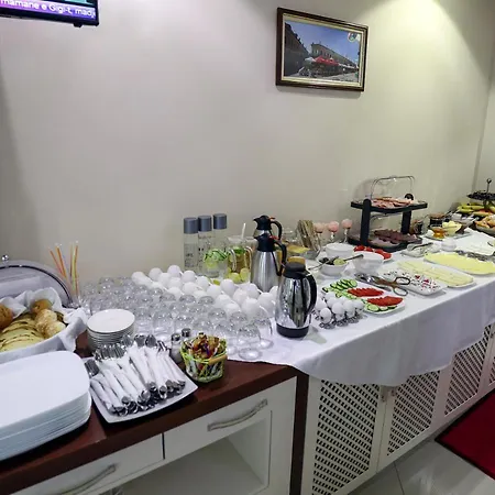 فندق Christi's Borova 4*