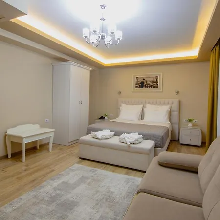 Christi's Borova Korce