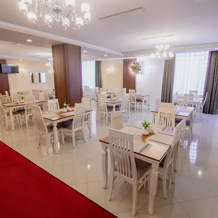 Christi's Borova 4* Корча