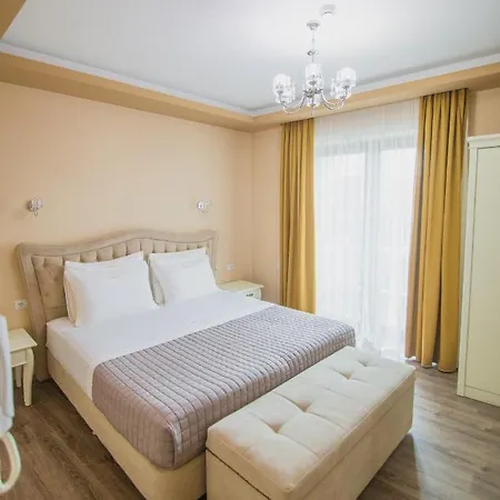 Christi's Borova 4*
