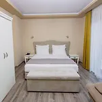 Christi's Borova 4* Korce