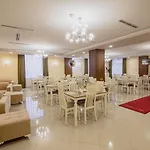 Hotel Christi's Borova 4*