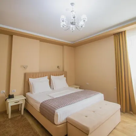 Christi's Borova 4*