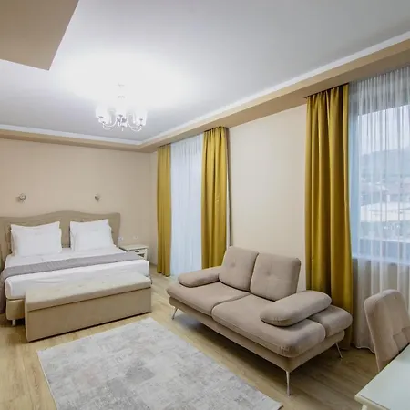 Christi's Borova 4* Korce