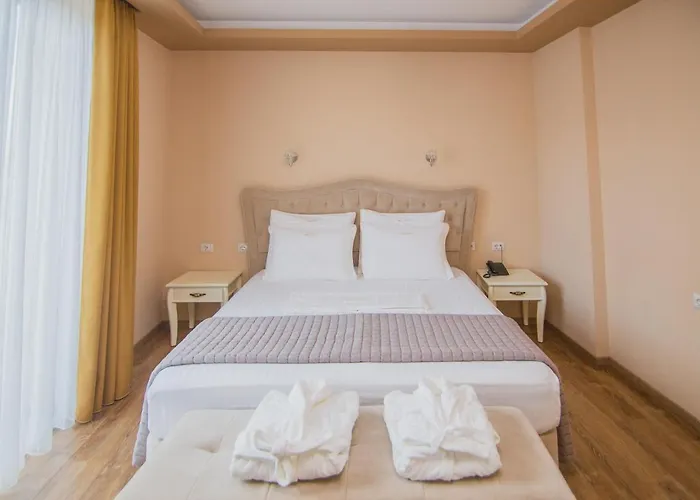 Christi's Borova Hotel 4*