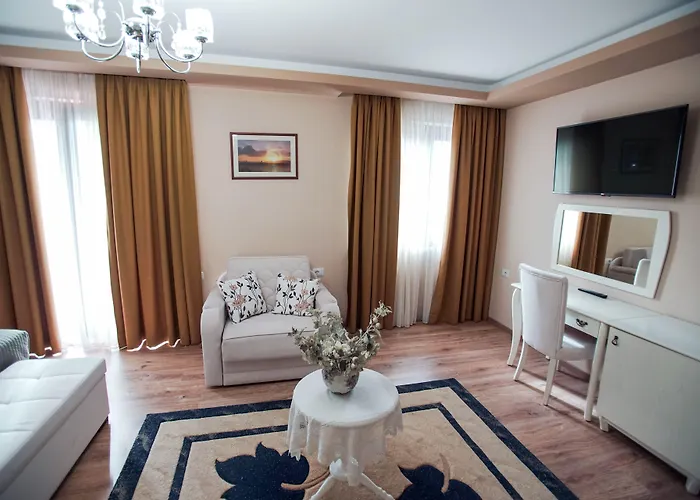 Hotel Christi's Borova